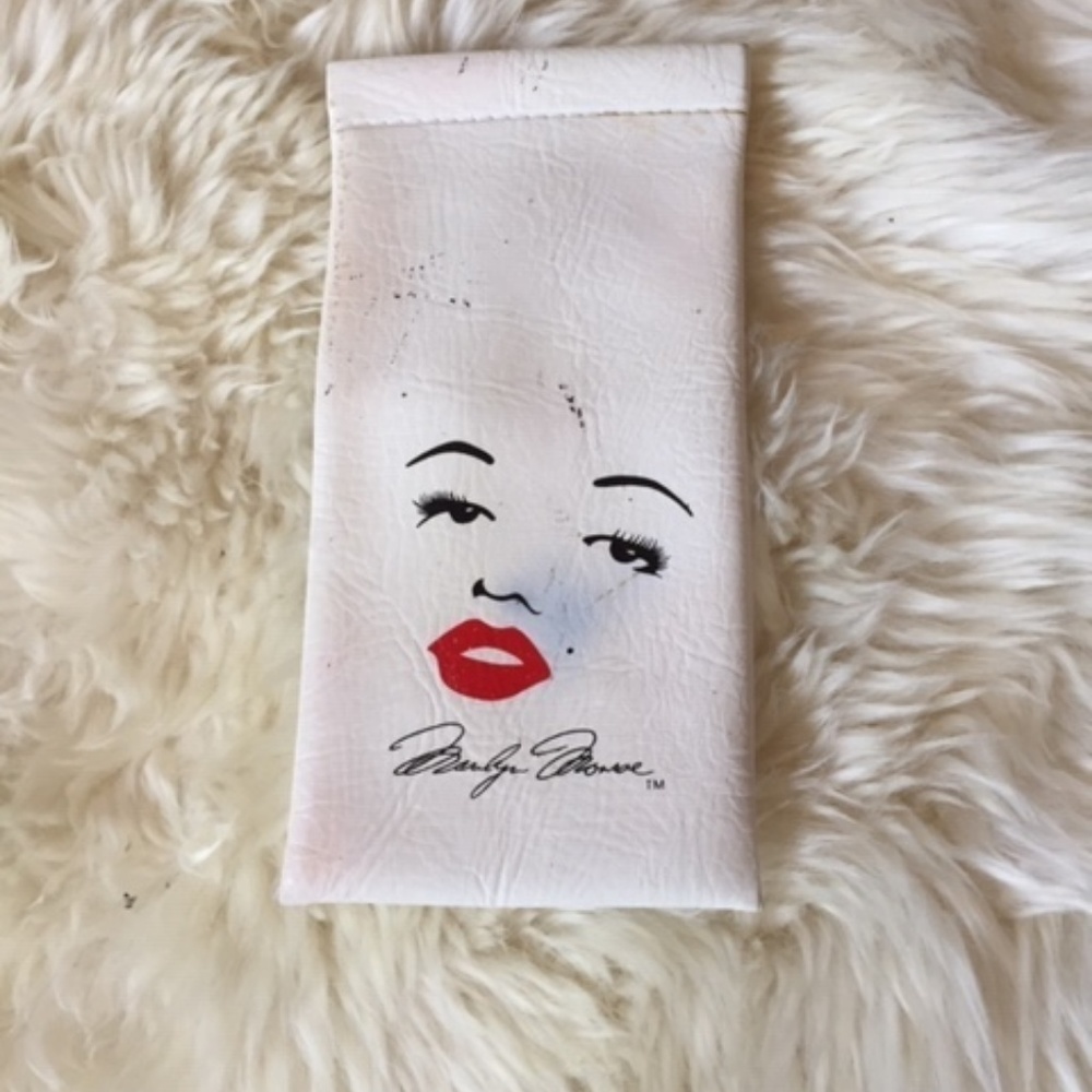 Vintage Marilyn Monroe Eye Glasses Case